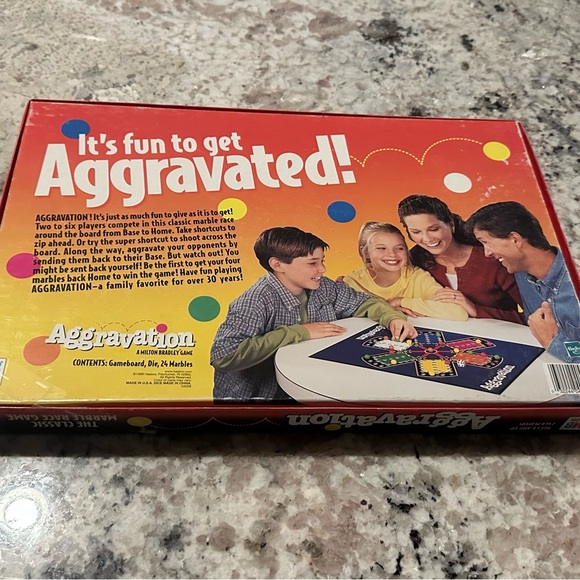 Aggravation board game - Picture 5 of 5